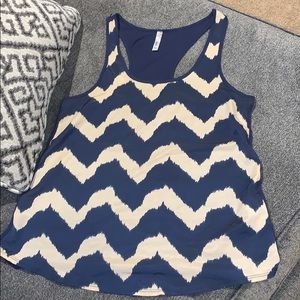 Chevron design tank top